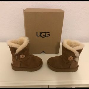 Ugg